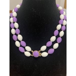 Vtg Purple And White Textured Plastic Double/Two Strand Necklace